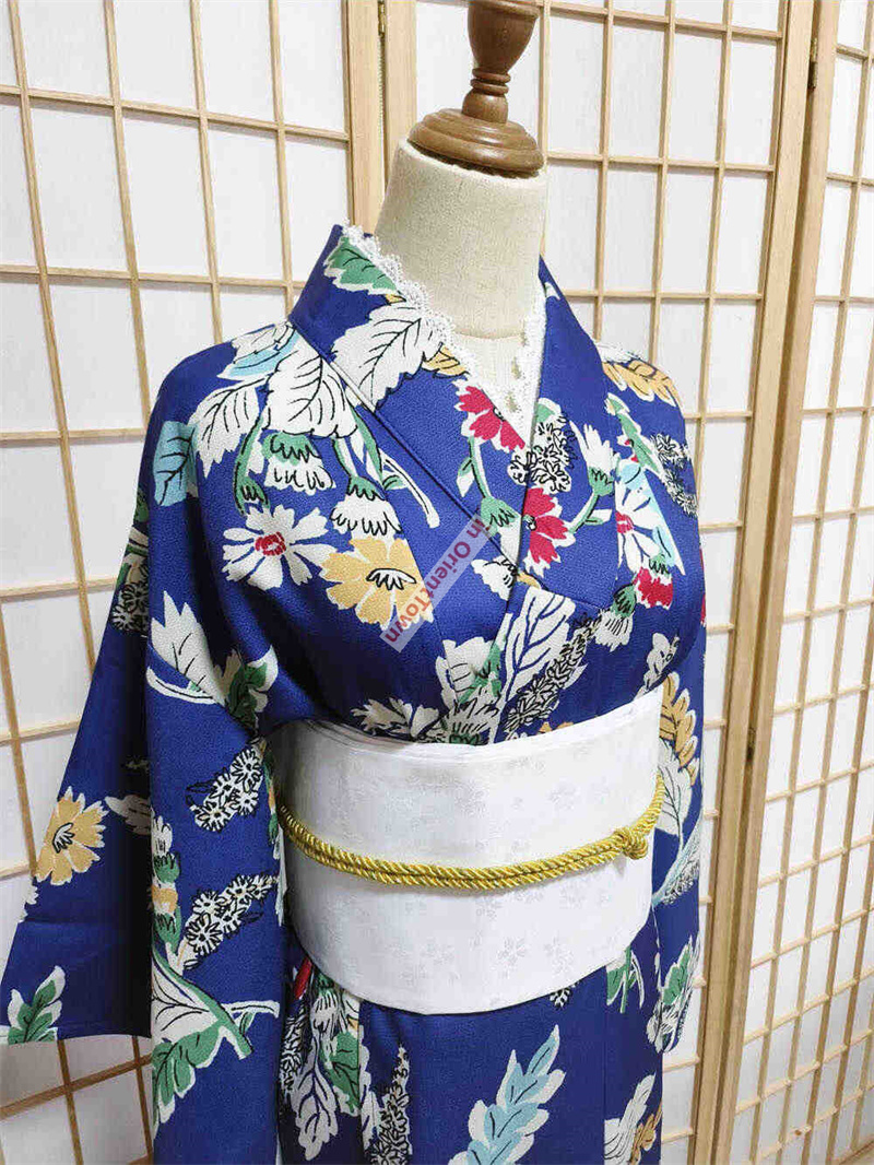 Kimono Yukata Feminino Japonês - Japanese Women Formal Wear avaliação e preço