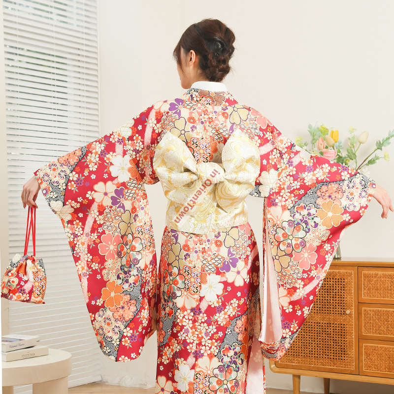 Kimono Japonês Feminino Versão - Japanese Women Formal Wear avaliação e preço