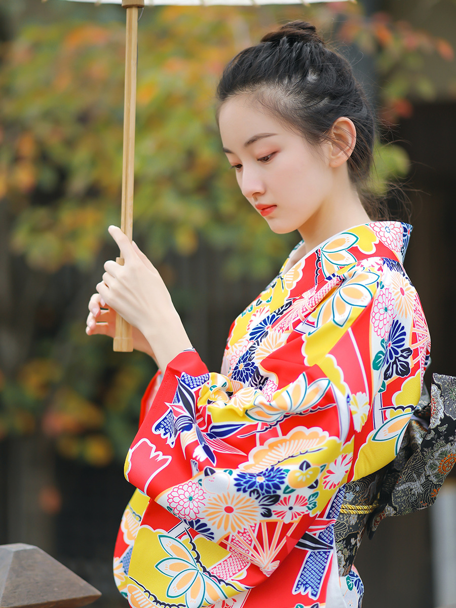 Kimono Tradicional Japonês Fem - Japanese Women Formal Wear avaliação e preço