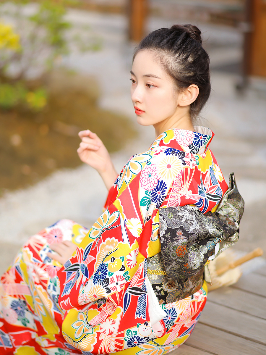 Kimono Tradicional Japonês Fem - Japanese Women Formal Wear avaliação e preço
