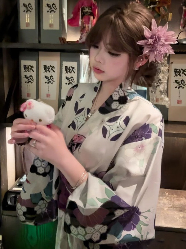 Quimono Roxo Tradicional para  - Japanese Women Formal Wear avaliação e preço